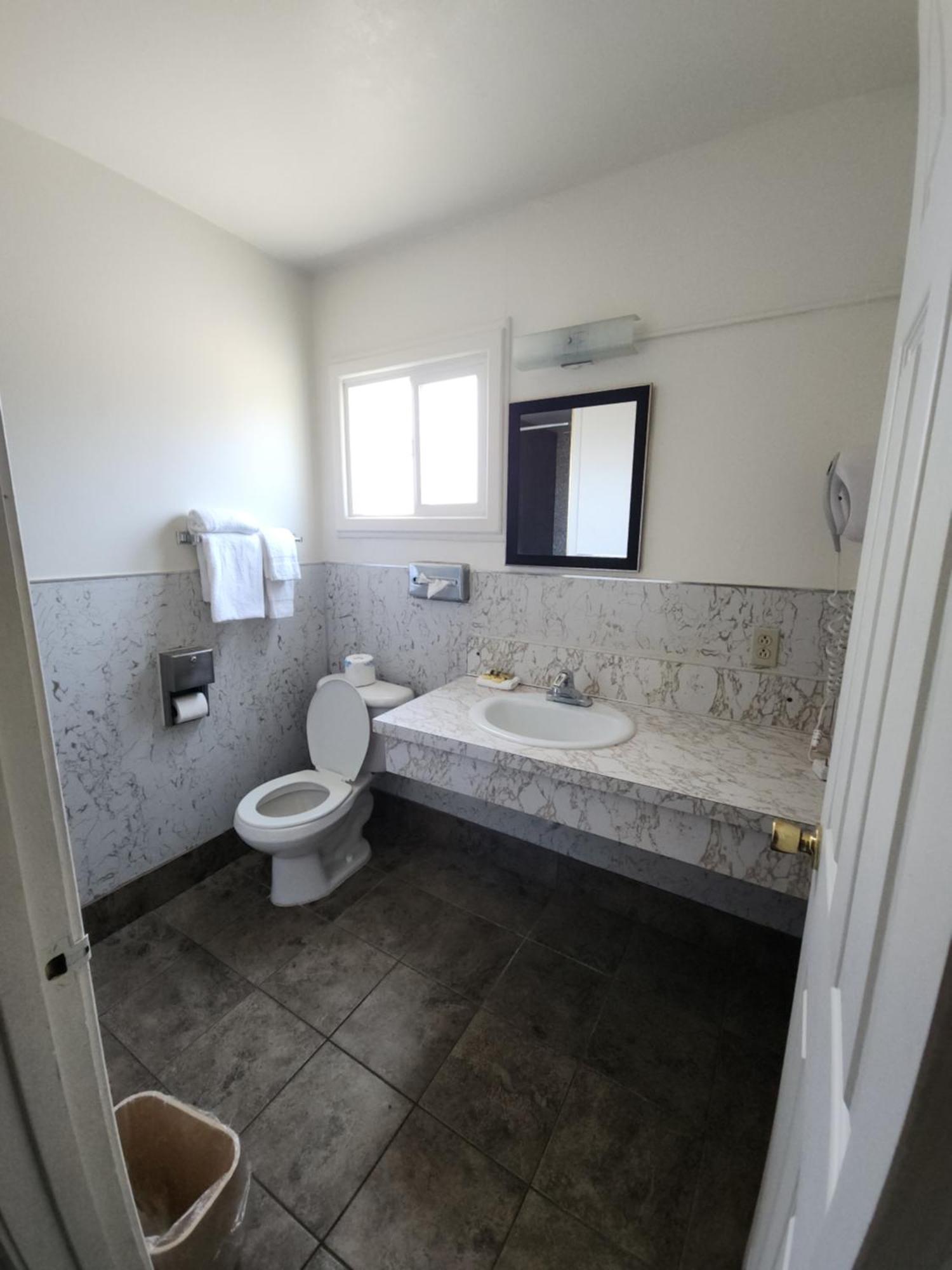 North Coast Inn Кресънт Сити Екстериор снимка