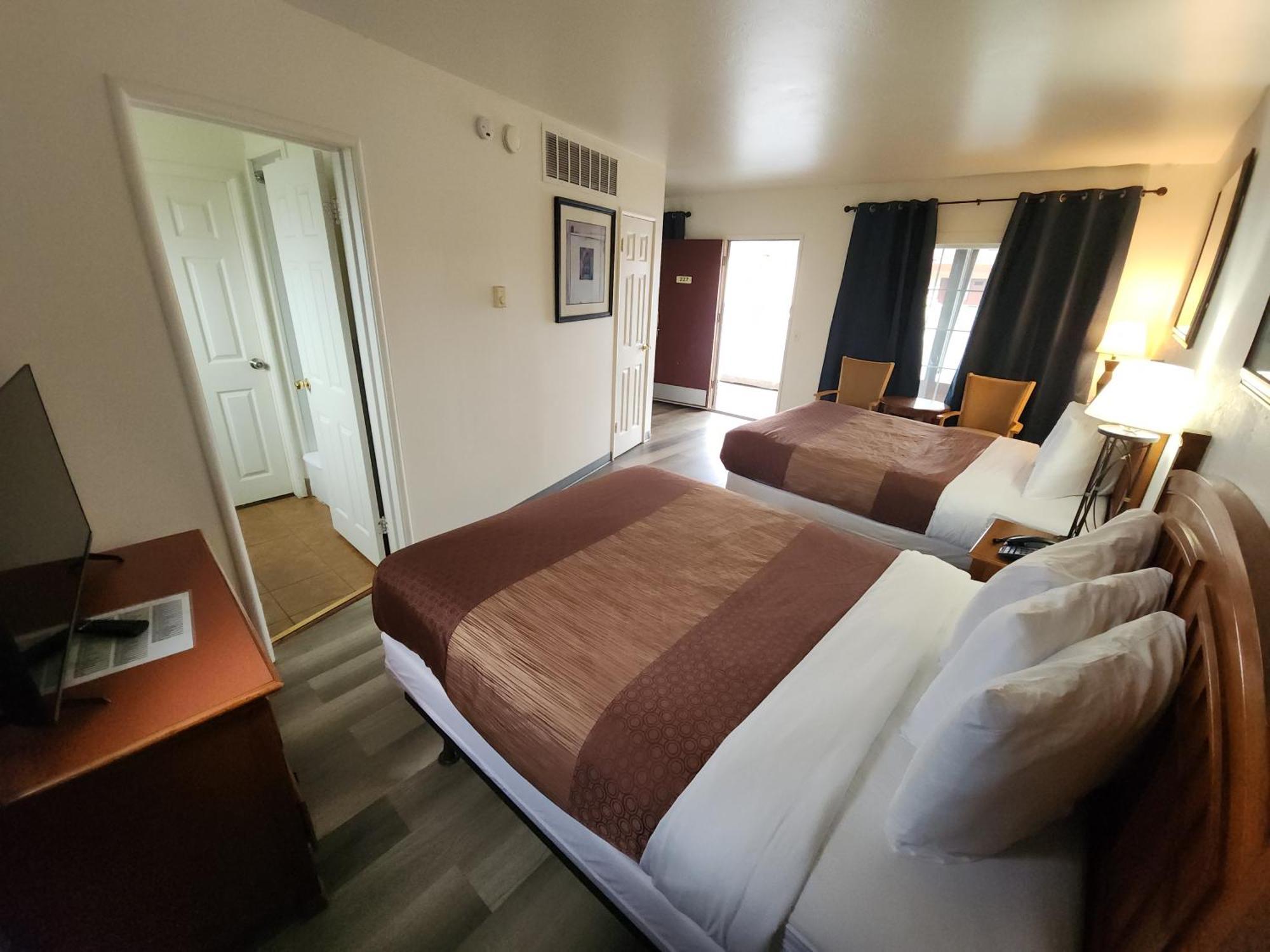 North Coast Inn Кресънт Сити Екстериор снимка