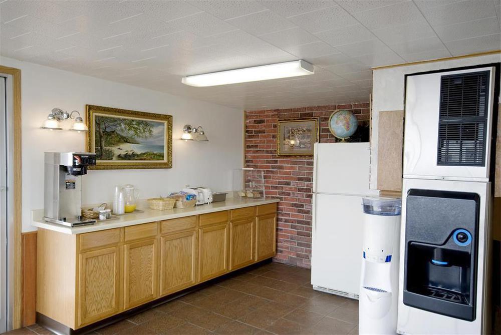 North Coast Inn Кресънт Сити Ресторант снимка